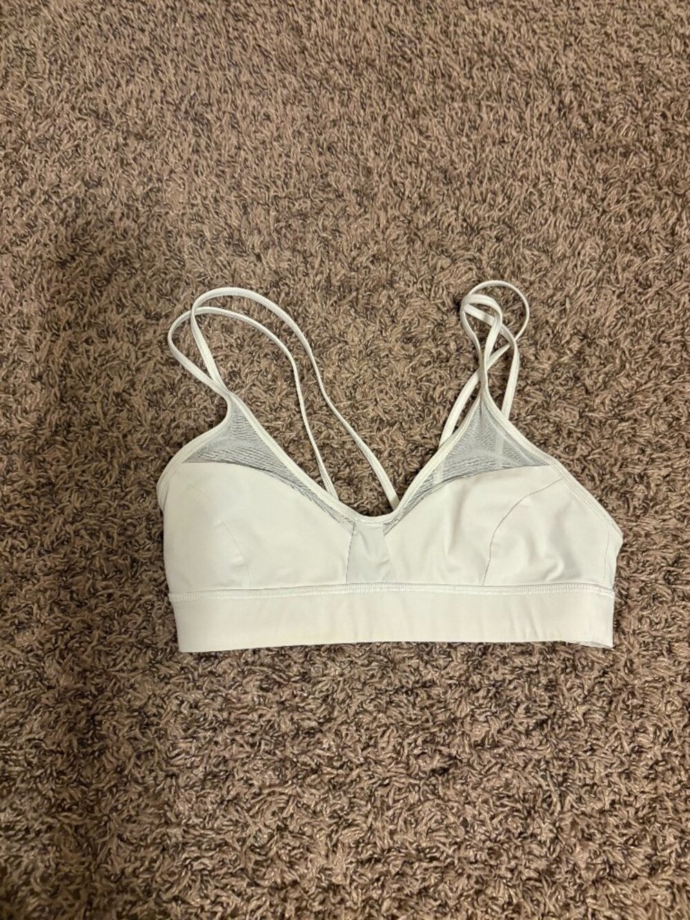 Lululemon Anew Sports Bra Size 4 White Neutral No Pads Pull Over Mesh Inlay
